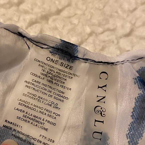 Coverup - Picture 6 of 9